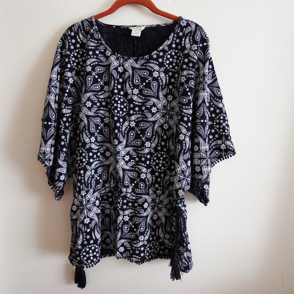 Ariat Navy Blue/White Print Top M
